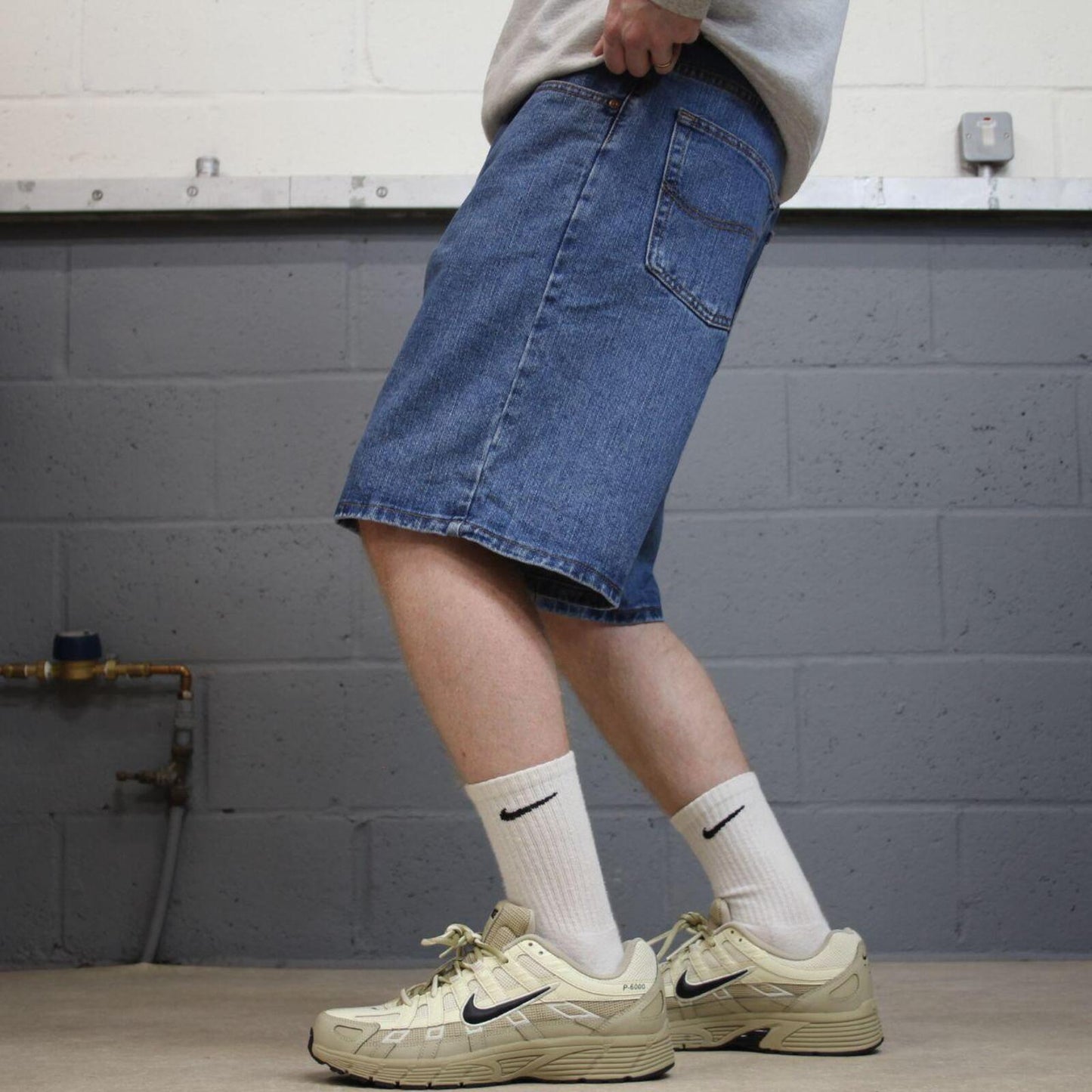 Lee Y2K denim shorts loose blue 100% cotton skate style summer shorts