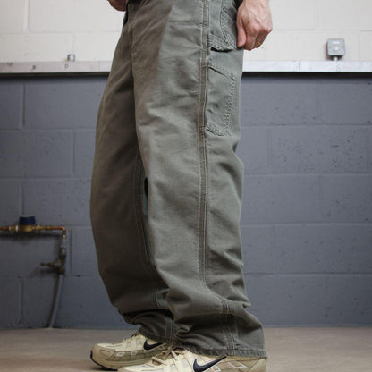 Green Carhartt carpenter jeans baggy W34L30 Loose fit American workwear skate pants utility pockets