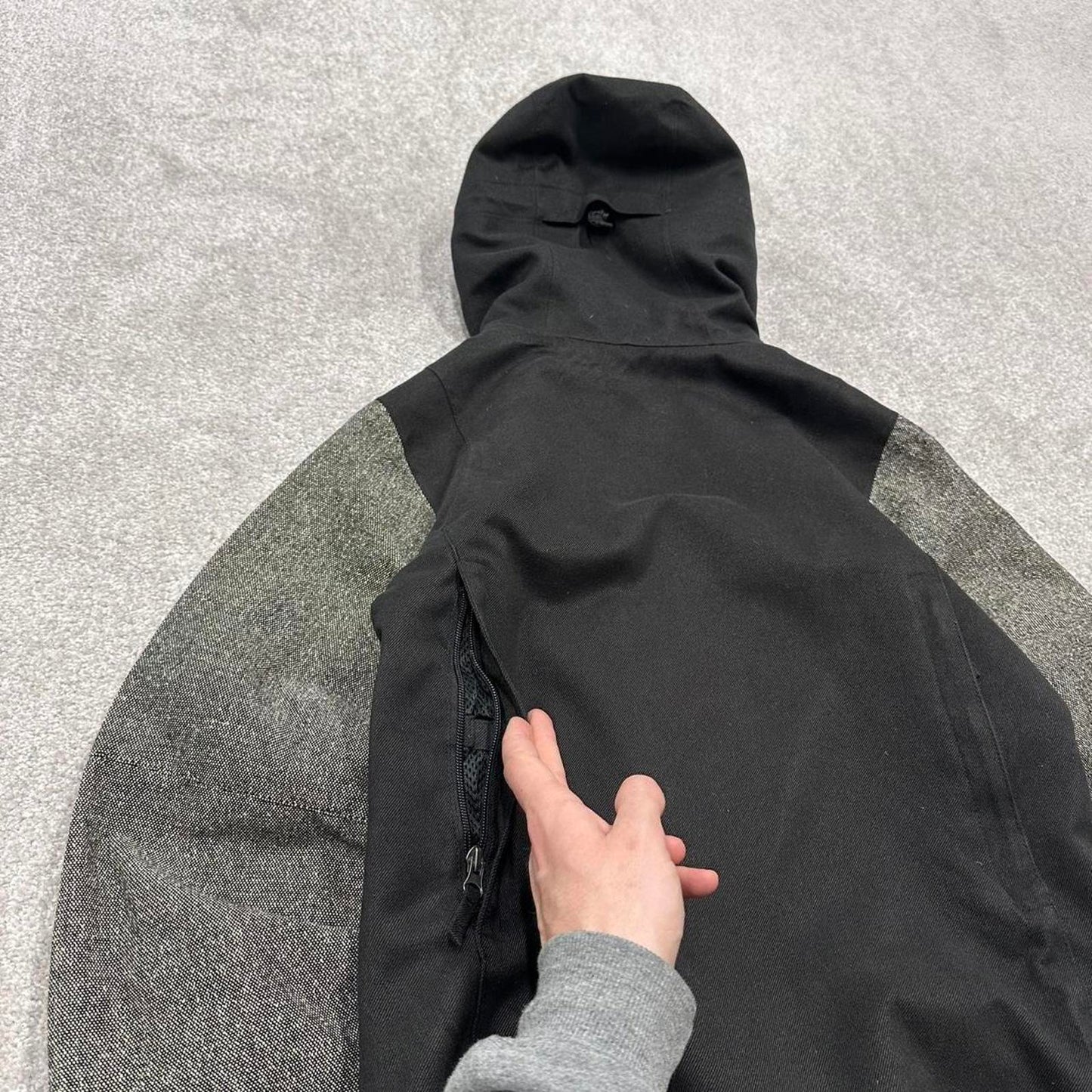 00s Billabong technical ski jacket M women's y2k varsity style hooded snow boarding coat winter
