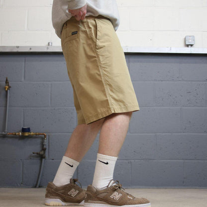 Columbia technical hiking shorts khaki Lightweight chino style summer shorts