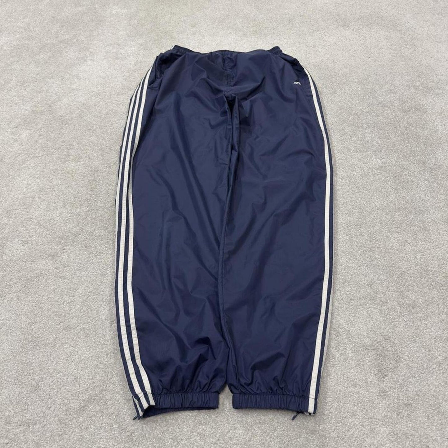 Vintage Y2K baggy Adidas tracksuit bottoms navy Loose-leg embroidered lined side stripe track pants