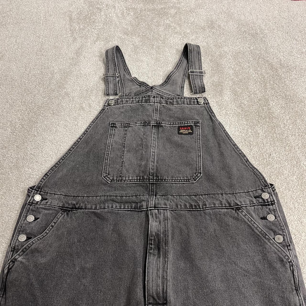 Levi’s dungarees y2k 00s denim overalls washed black loose fit red tab and adjustable straps