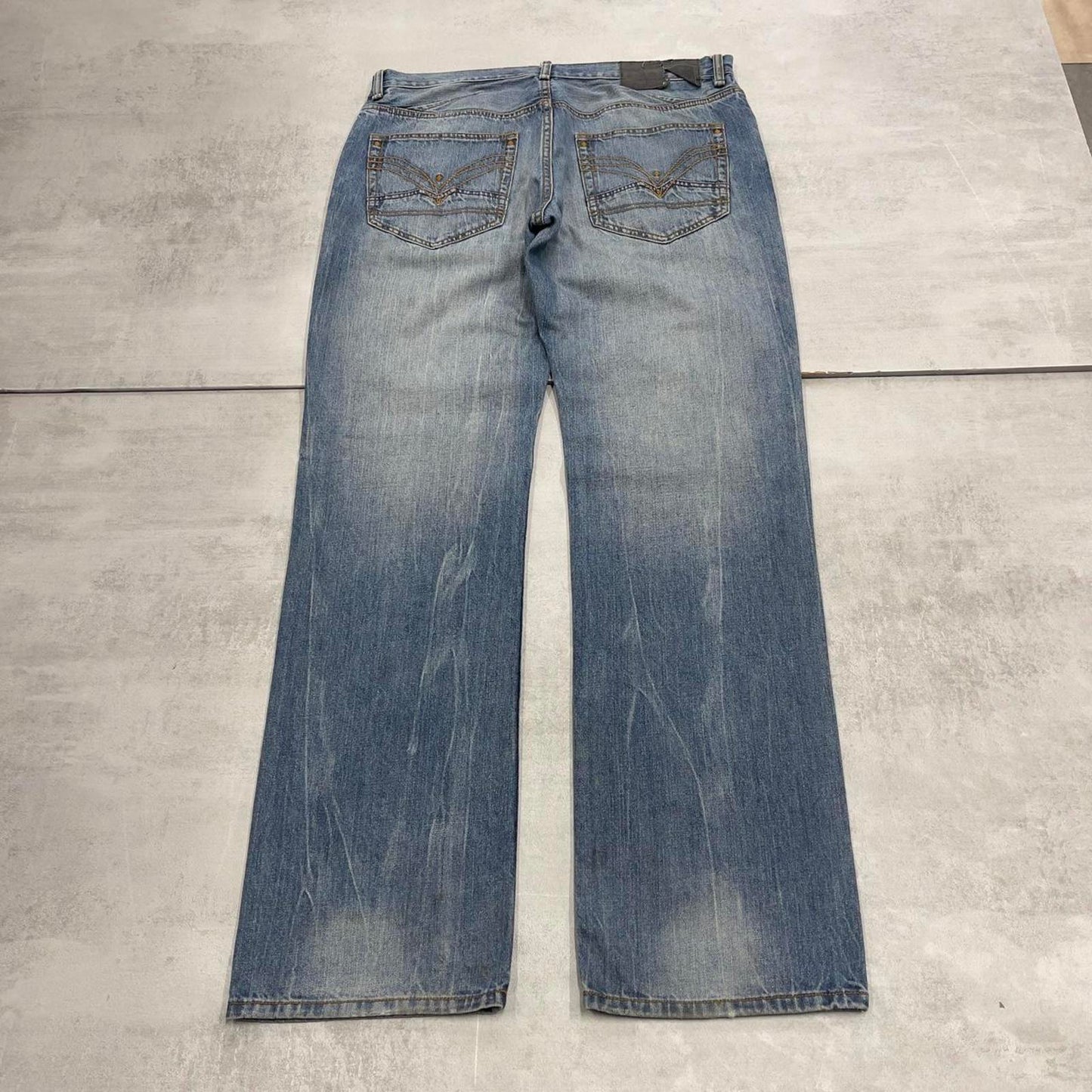 Blue Rocawear jeans W36 L35 loose denim y2k embroidered design jeans