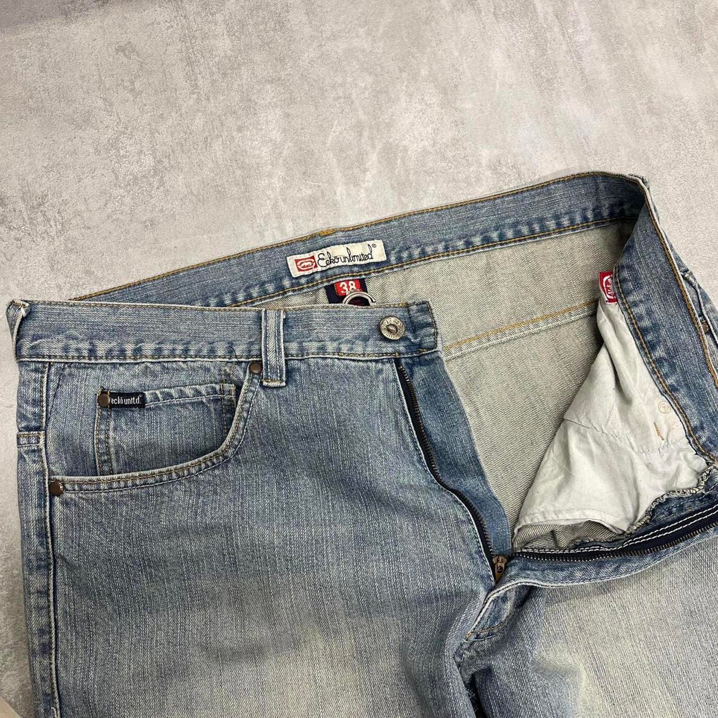 Baggy fit Ecko Unltd jeans blue W38 L32