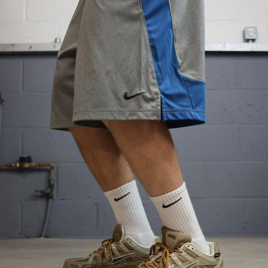 Nike baggy sports shorts y2k loose grey Dri-Fit comfy floaty summer gym shorts