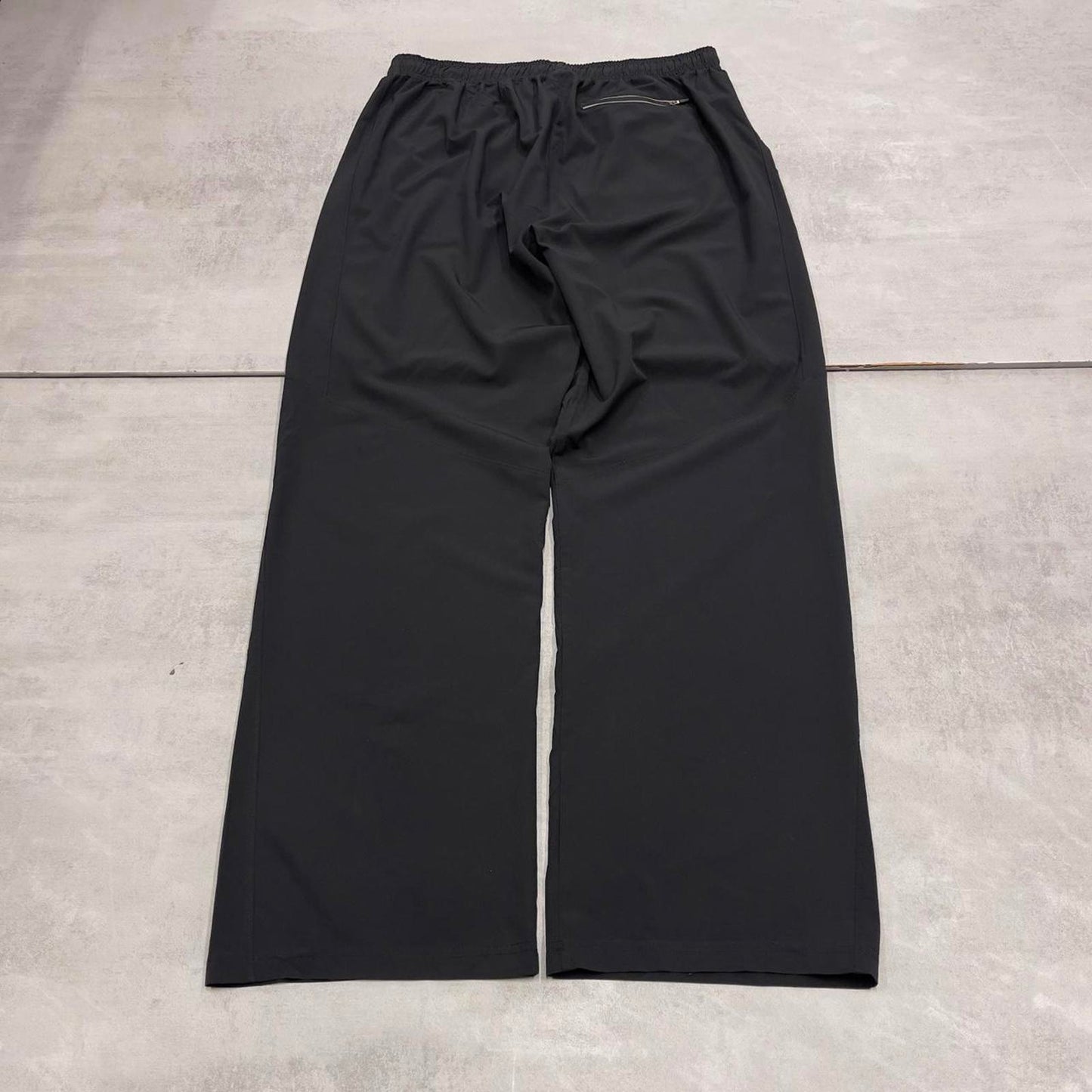 Black Reebok trackies XL Loose y2k shell suit sportswear tracksuit bottoms