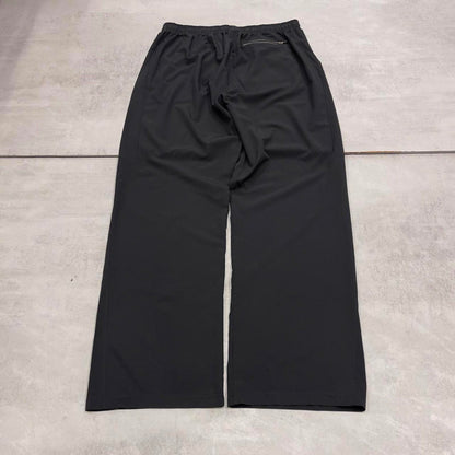 Black Reebok trackies XL Loose y2k shell suit sportswear tracksuit bottoms