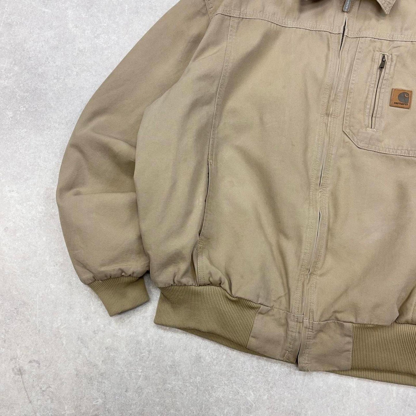 Beige Carhartt bomber jacket XL loose workwear 90s style jacket patch logo
