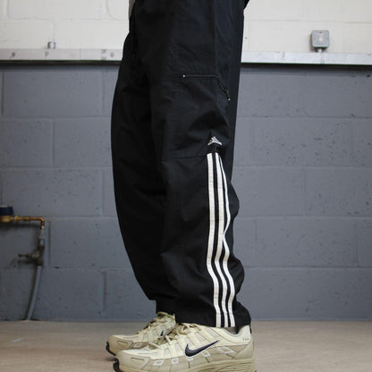Baggy Y2K Adidas tracksuit bottoms black Embroidered side stripe track pants