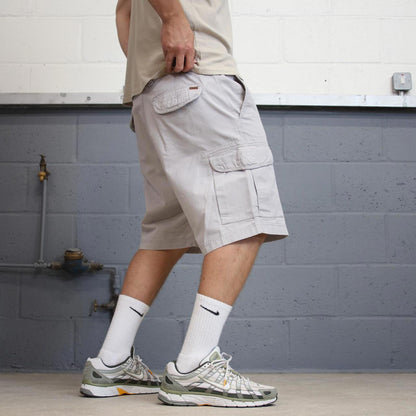 Baggy CHAPS cargo shorts W38