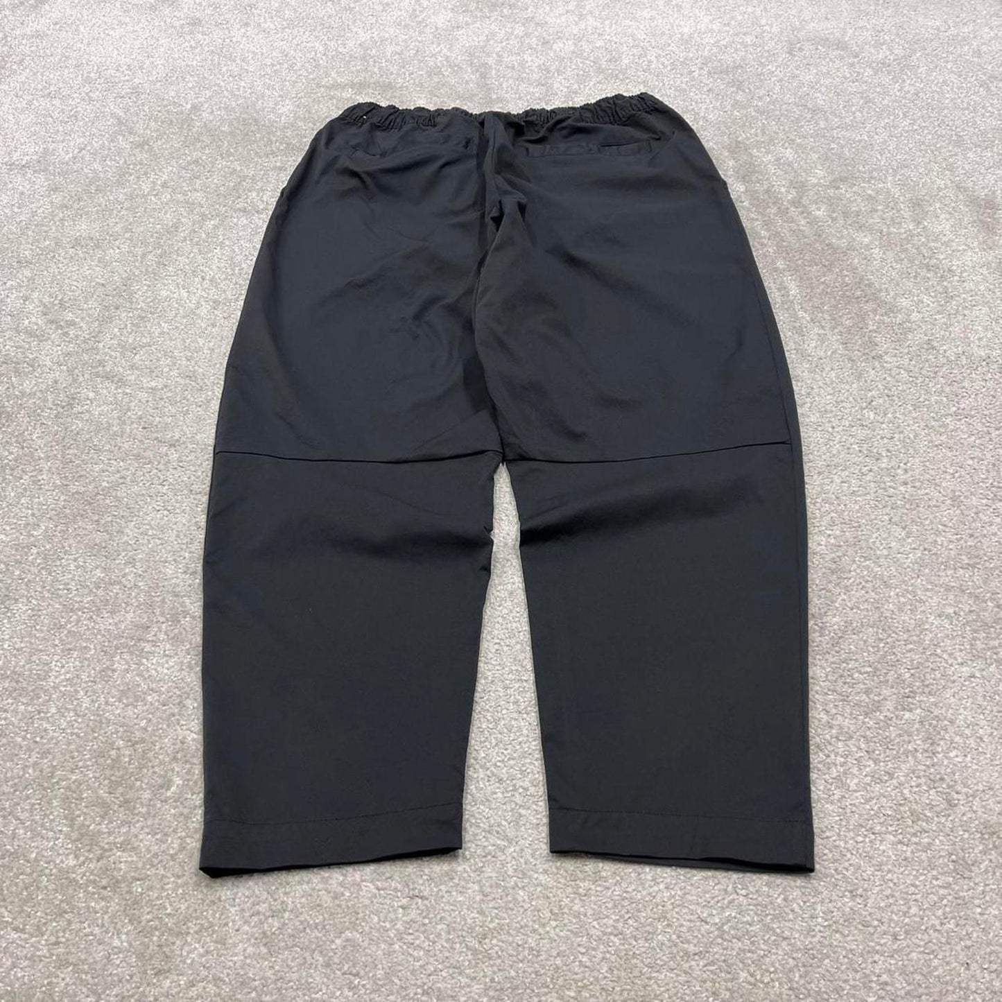 00s Nike tracksuit bottoms y2k XXL loose black joggers embroidered Swoosh logo gym wear trackies