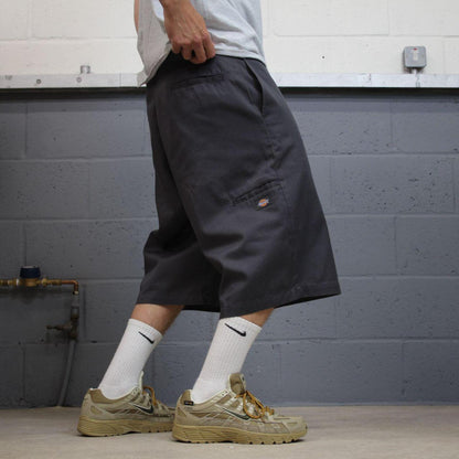 Dickies baggy chino shorts carpenter grey Surf style skater shorts long wide leg festival