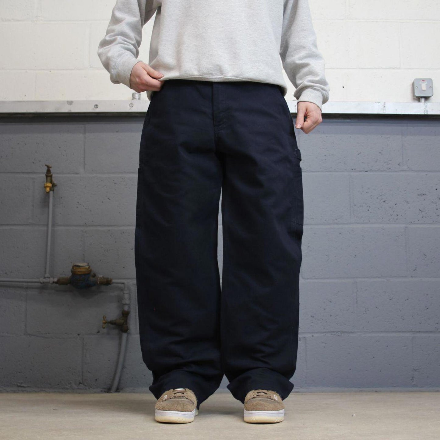 Vintage baggy Carhartt carpenter jeans navy W34L32 90s skater style canvas cargos