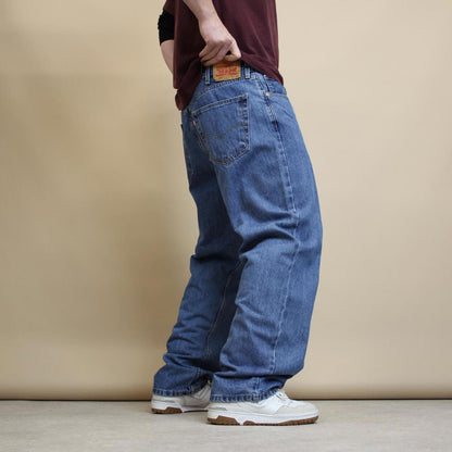 Blue baggy Levi's 550 jeans W38L30 wide leg