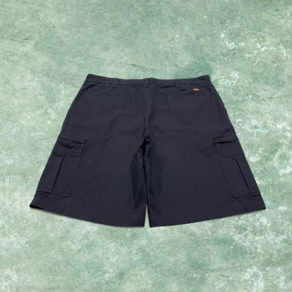 Y2k baggy Dickies W40 cargo shorts skater style black