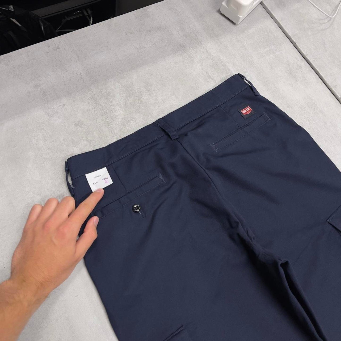 Vintage baggy cargo trousers W32L30 navy Red Kap loose leg chino style skater pants
