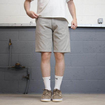 Mens Levi’s 559 Corduroy shorts W31