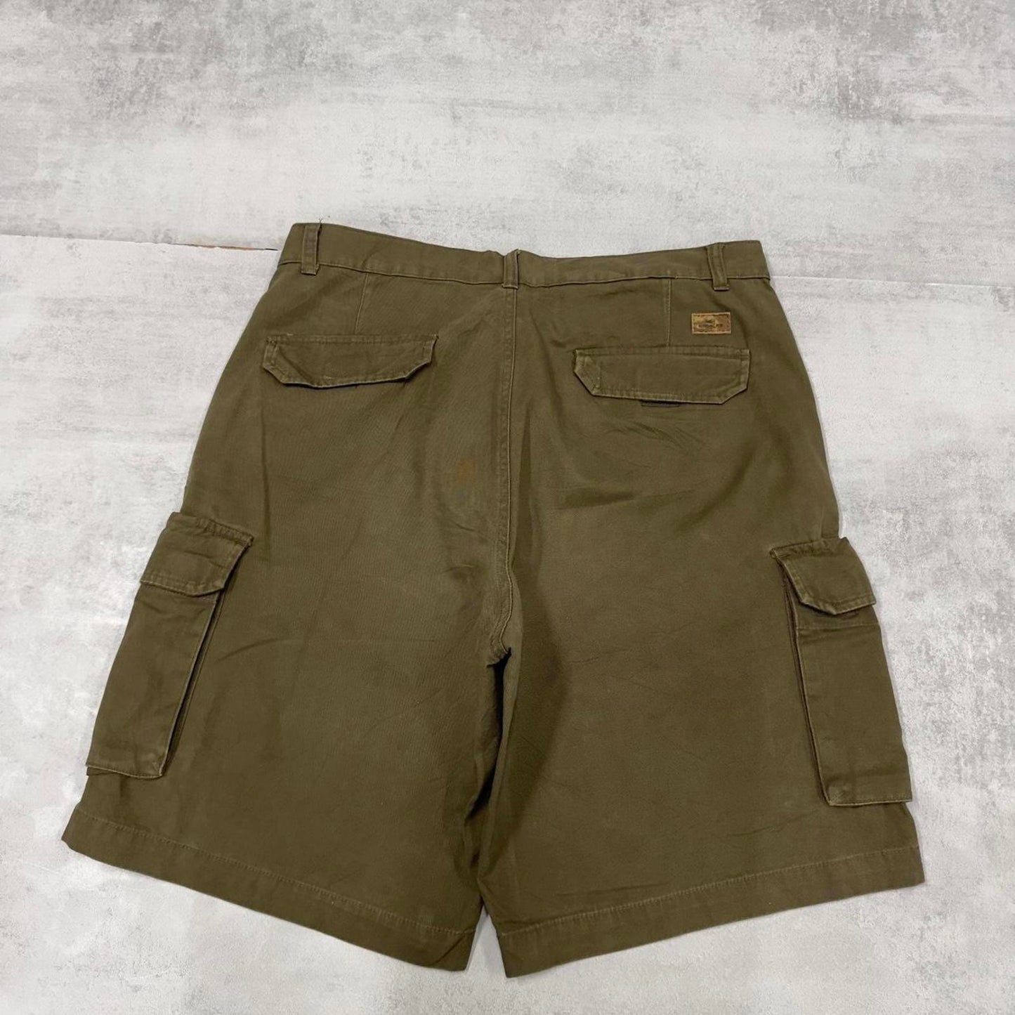 Mens Baggy Dockers cargo shorts W33