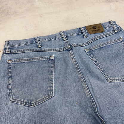 Loose Wrangler jorts W40