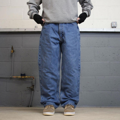 Carhartt jeans blue flannel lined 90s skater style W38L32 relaxed denim 5 pocket pants