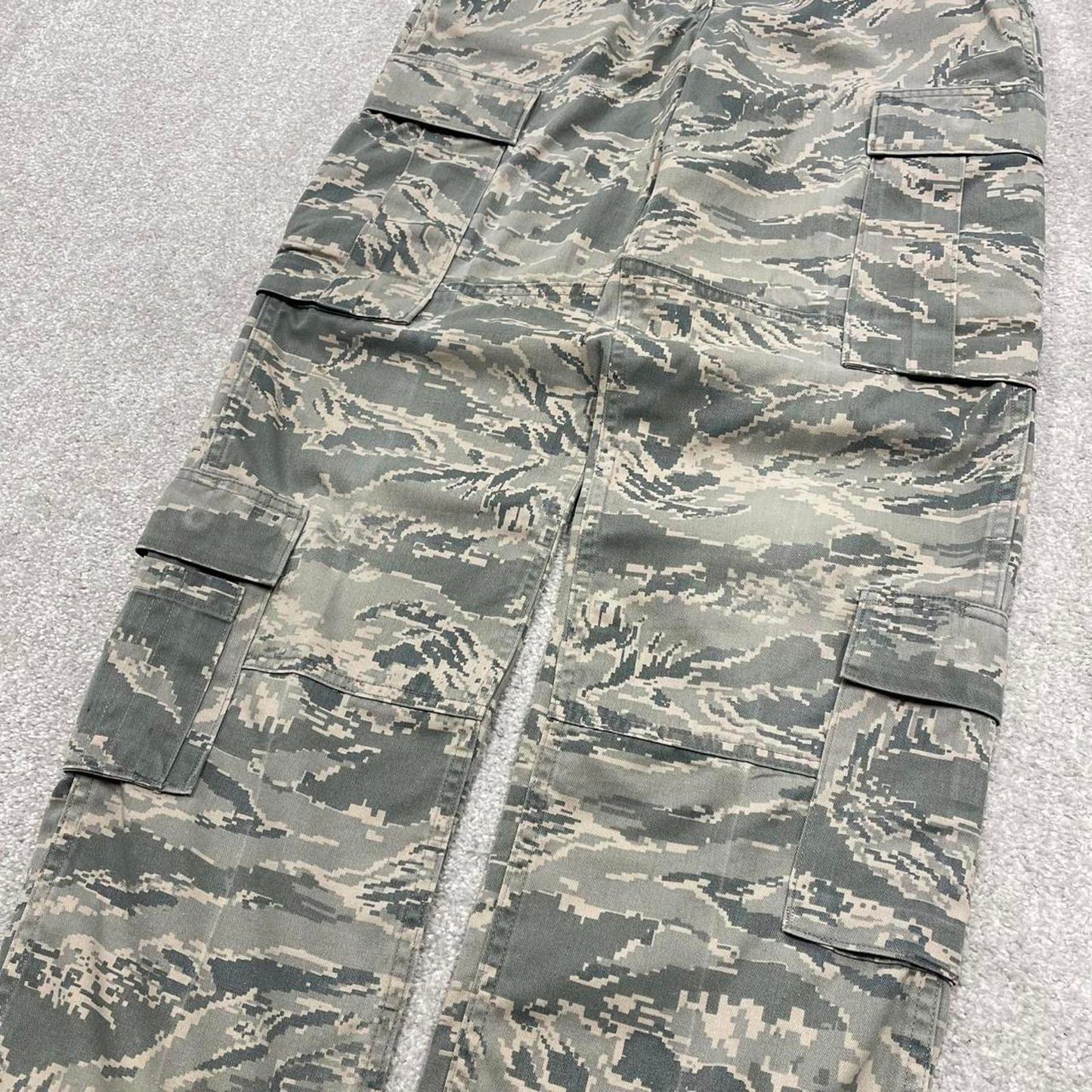 Vintage y2k U.S. Air Force camo cargo pants Green Loose camouflage utility trousers
