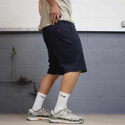 Navy Levis XX Chino shorts W38