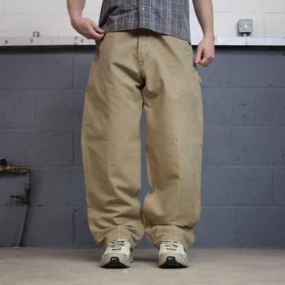 Tan baggy vintage Carhartt carpenter pants y2k Loose leg skater 2000s style workwear cargos