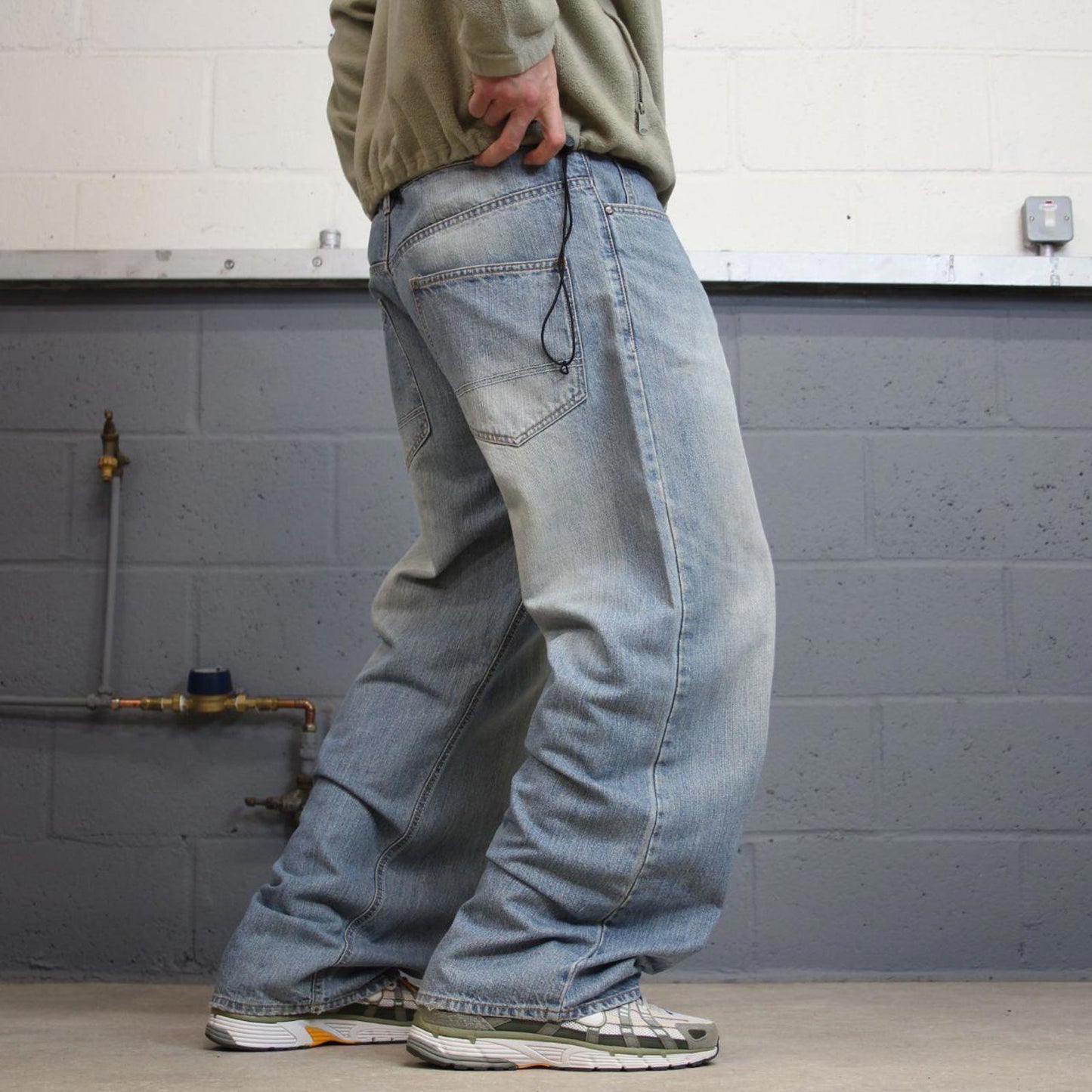 Y2K baggy Ecko Unltd jeans wide leg blue Loose fit denim skater style pants