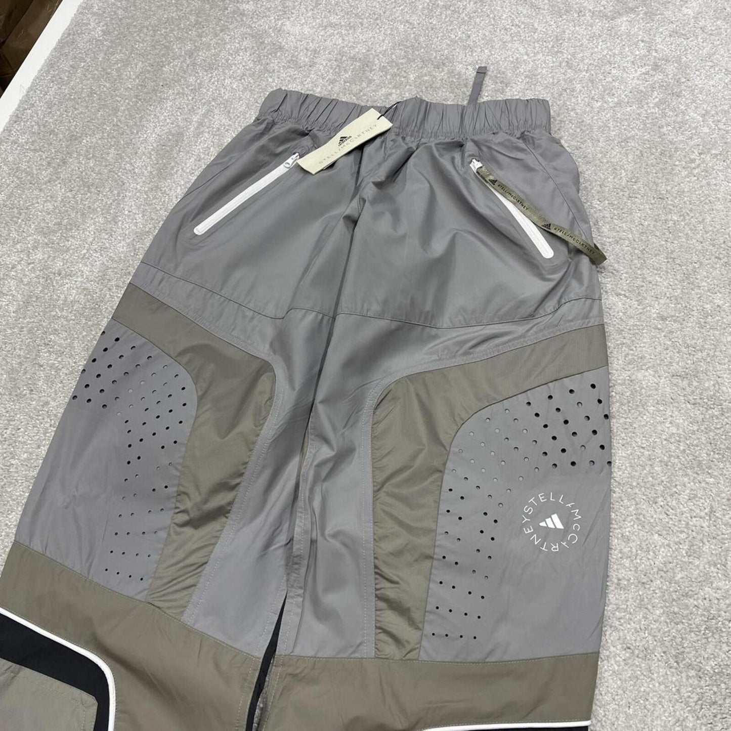 Adidas Stella McCartney tracksuit bottoms grey khaki Loose paneled unlined track pants adjustable