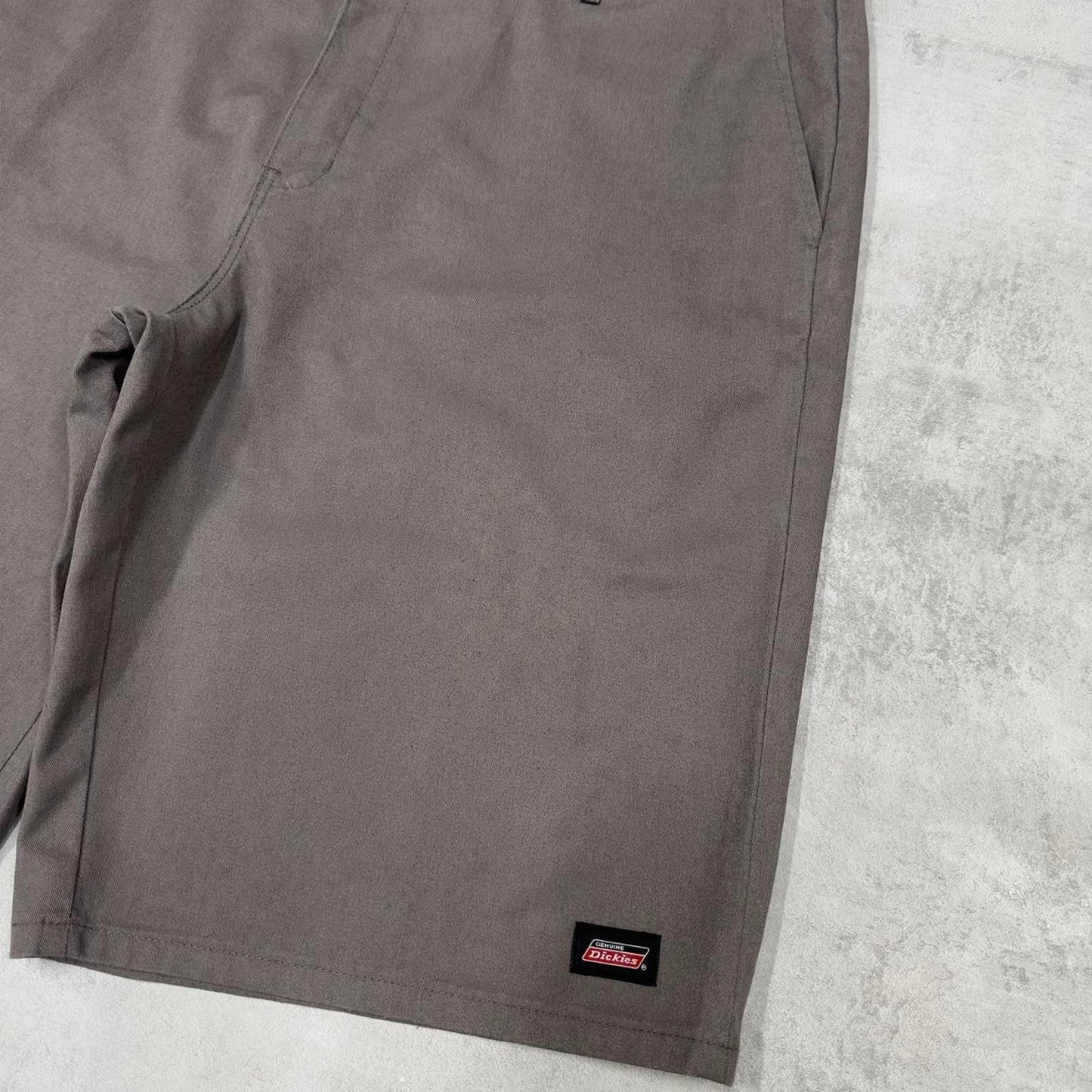 Baggy Grey Dickies carpenter shorts W42