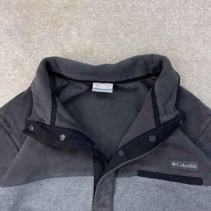 Grey Columbia technical fleece Large y2k style snap T popper autumn fall fashion pull over