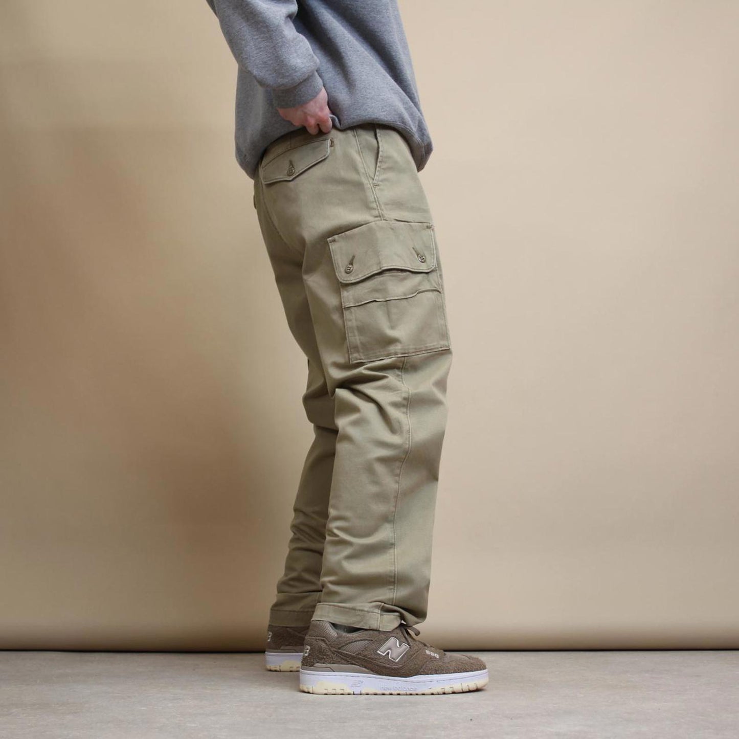 Khaki Beige Levi's cargo pants W36L31