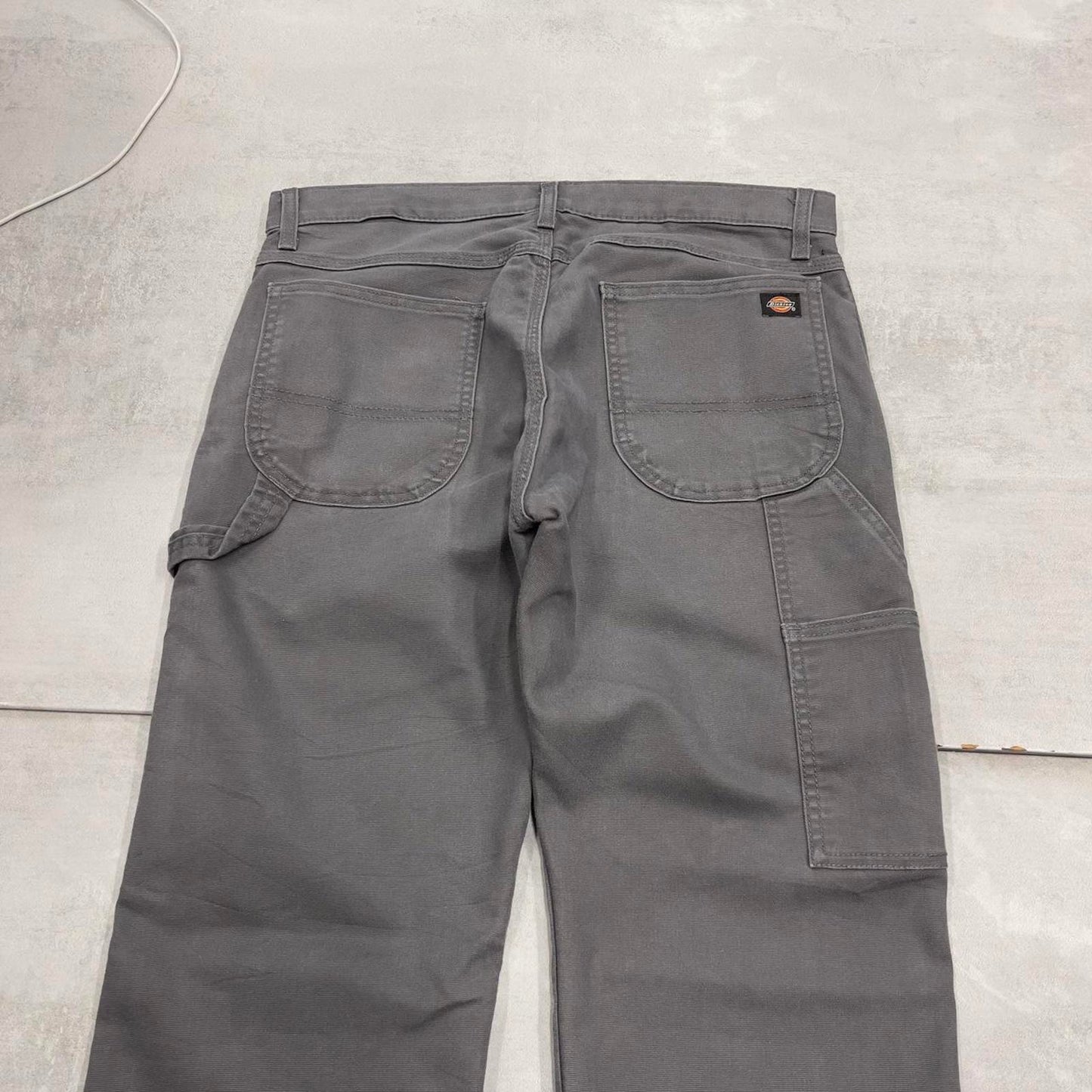 Grey Dickies carpenter jeans W32L30 flex straight leg cargo pants