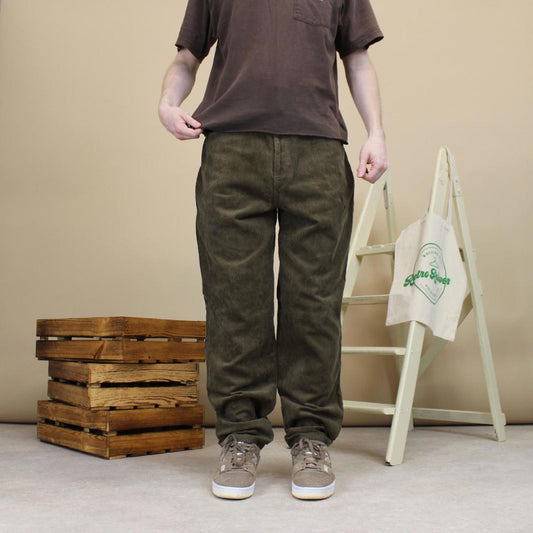 Khaki jumbo Corduroy trousers W32L31