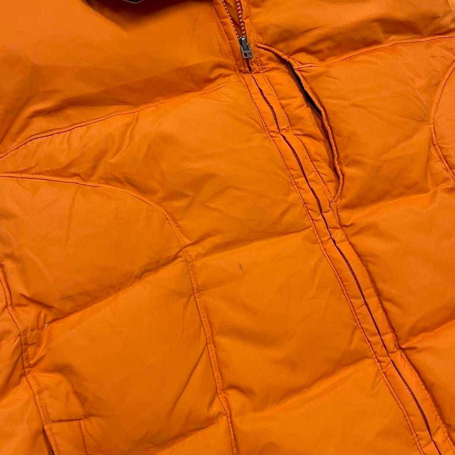Y2K GAP technical puffer gilet M men’s orange full zip padded vest outdoors hiking autumn
