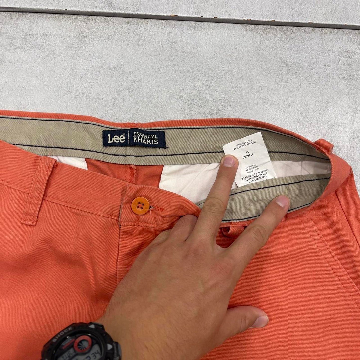 Orange Lee shorts W32