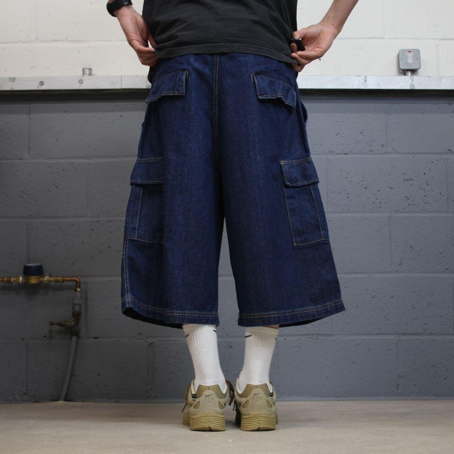 Super baggy denim shorts cargo blue Long leg skater surf style carpenter jorts