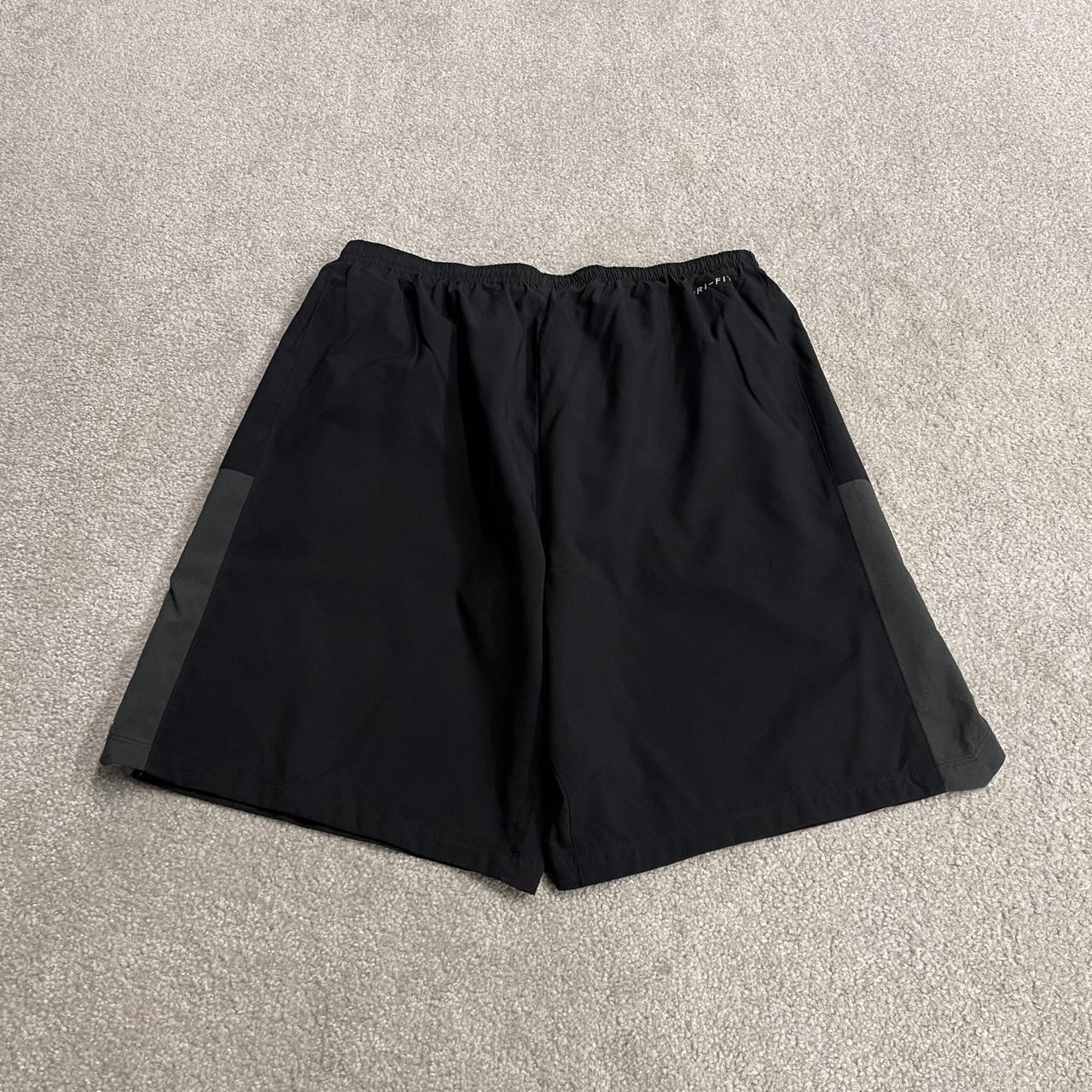 Nike sports shorts y2k loose black Dri-Fit comfy floaty summer gym shorts