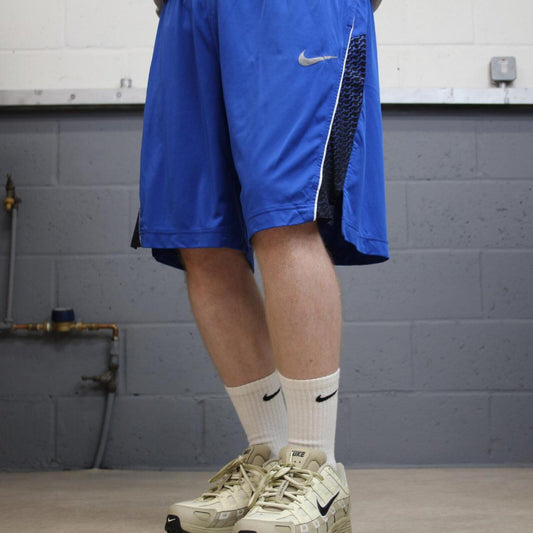 Loose Nike sports shorts y2k blue Casual style comfy loose floaty summer gym shorts