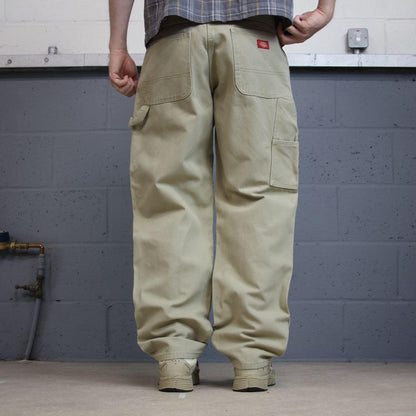 Dickies y2k carpenter pants beige Loose leg 2000s style skater workwear cargos