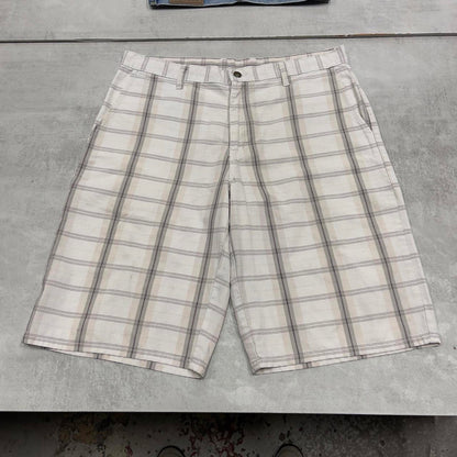 Checkered Dickies carpenter shorts W36