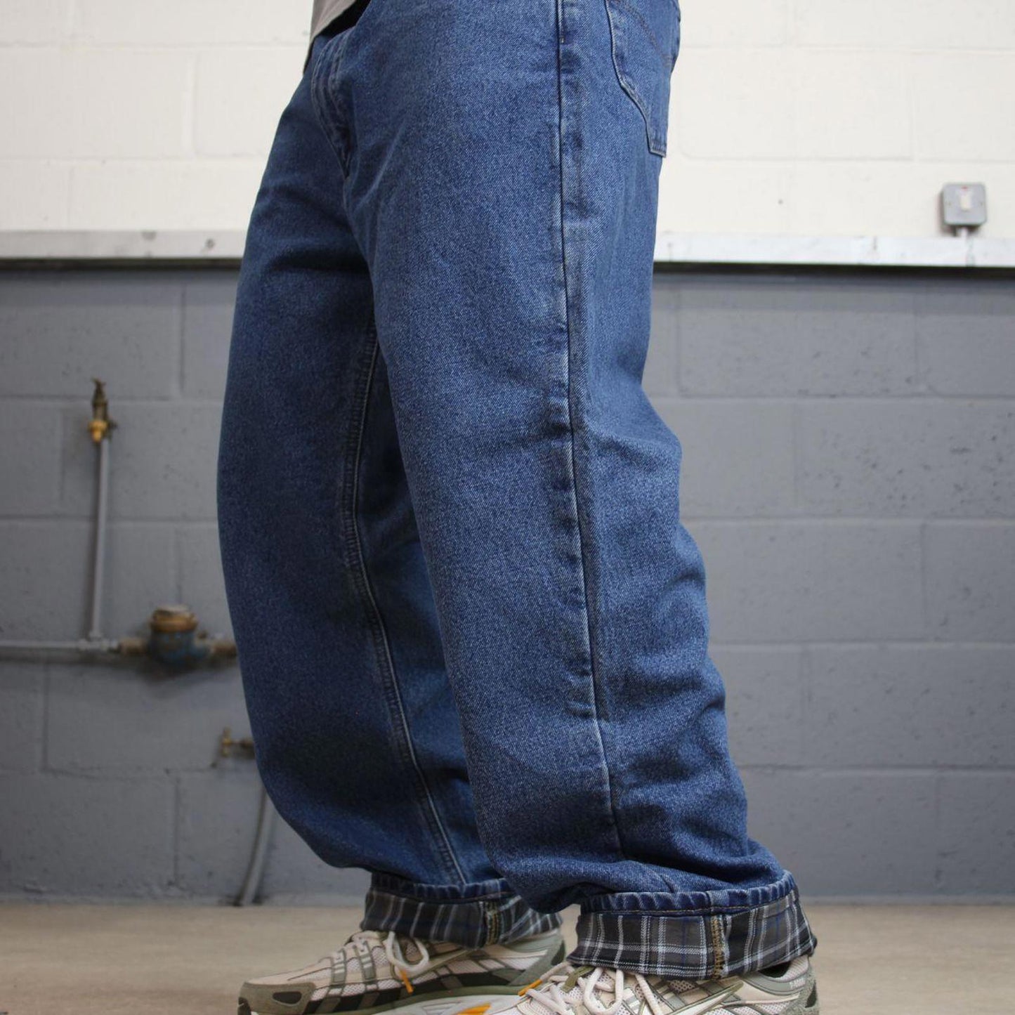Blue Carhartt jeans W38L30 vintage 90s style skater relaxed fit flannel lined pants
