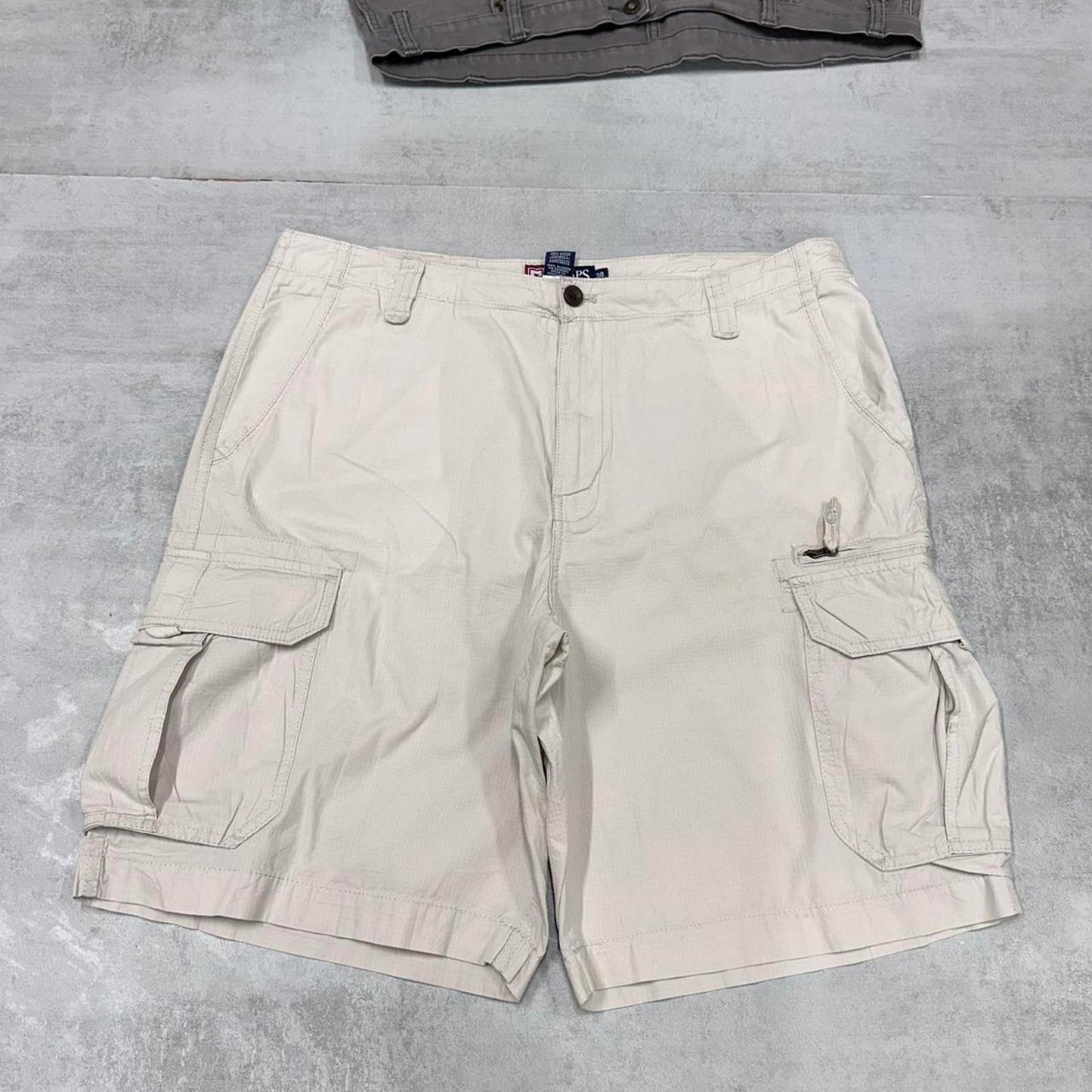 Mens Chaps cargo shorts W38