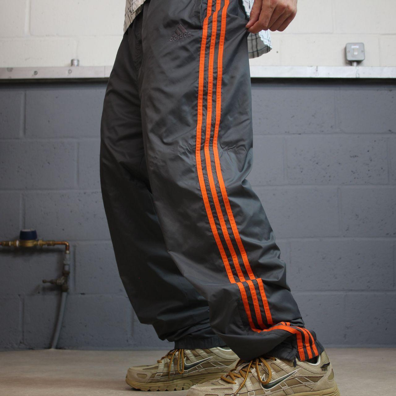 Y2K Adidas tracksuit bottoms grey Large floaty leg Embroidered side stripe track pants