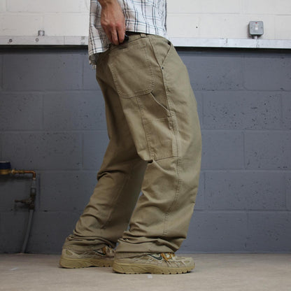 Y2K Wrangler carpenter jeans loose straight leg khaki beige Straight leg skater style work cargos