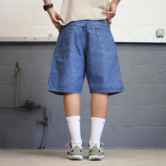 Mens baggy Wrangler jorts W38