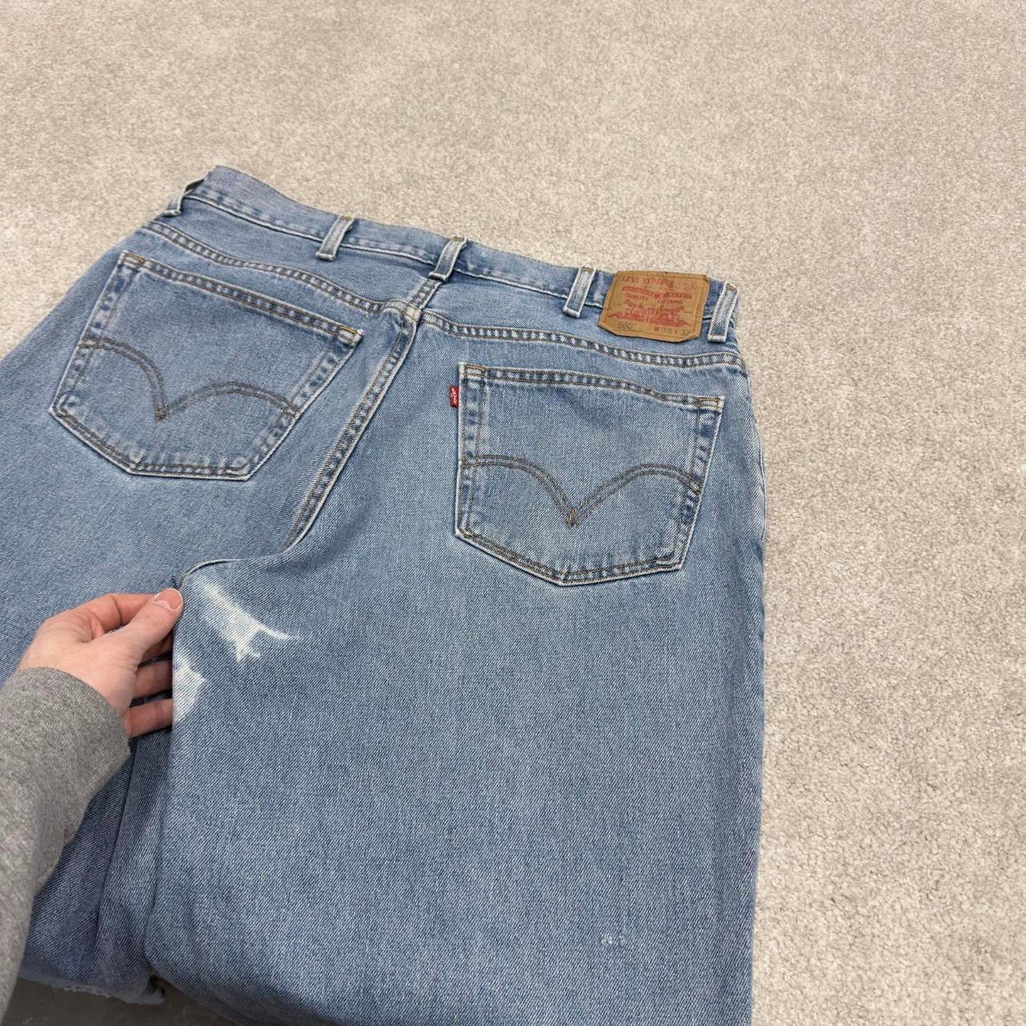 Y2K baggy Levi’s 560 jeans wide leg blue Loose comfort fit denim pants red tab logo