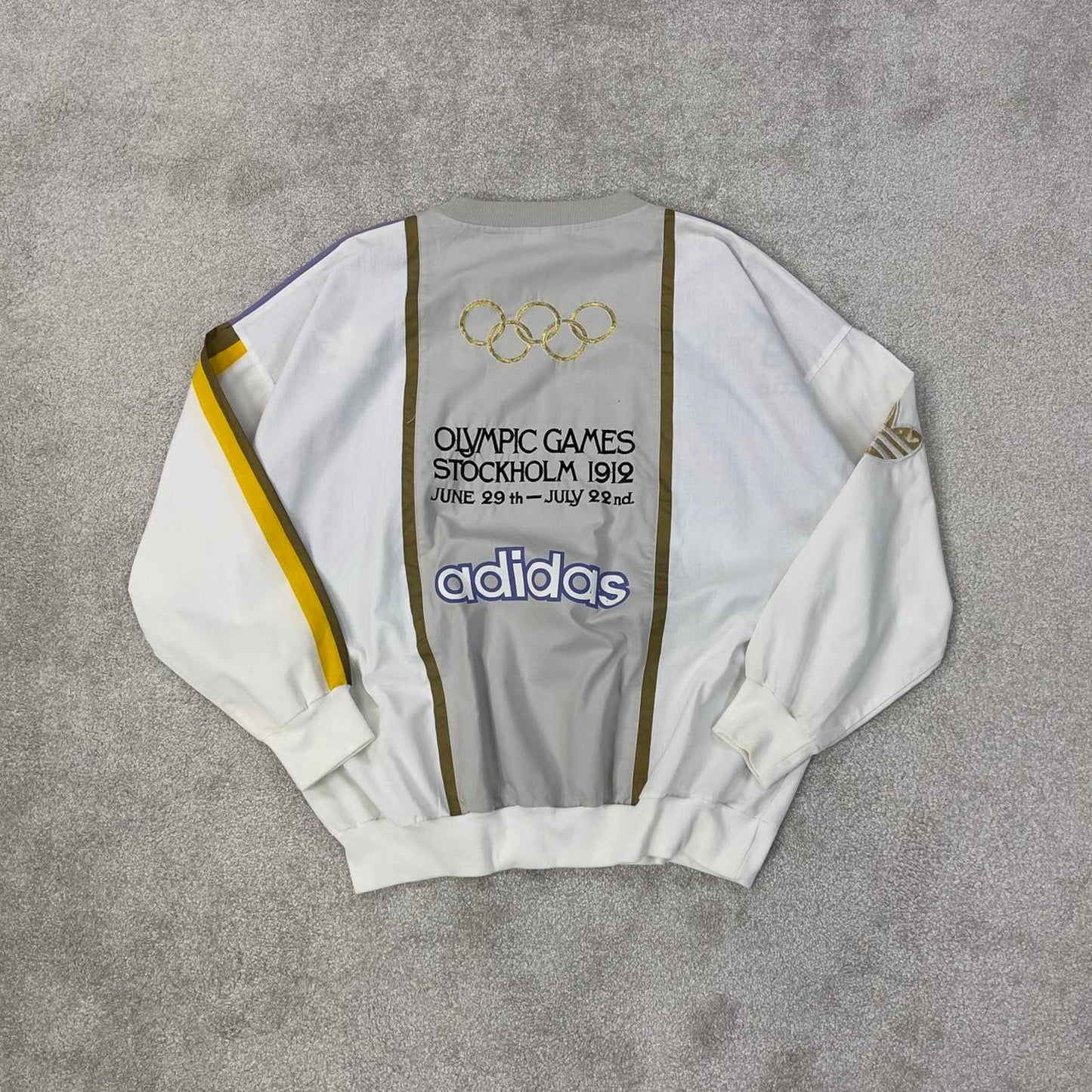 Vintage Adidas Olympics drill top Large embroidered Munchen 1972 design sweatshirt style pullover