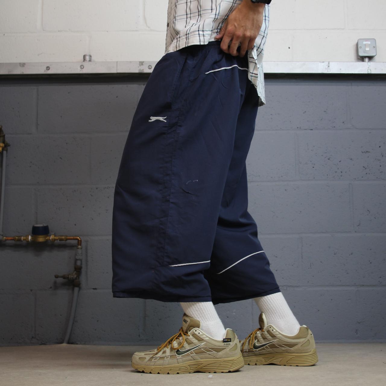Baggy Slazenger 3/4 length shorts navy Long floaty lined y2k tracksuit sports shorts embroidered