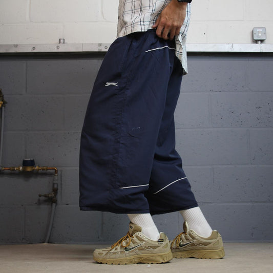 Baggy Slazenger 3/4 length shorts navy Long floaty lined y2k tracksuit sports shorts embroidered